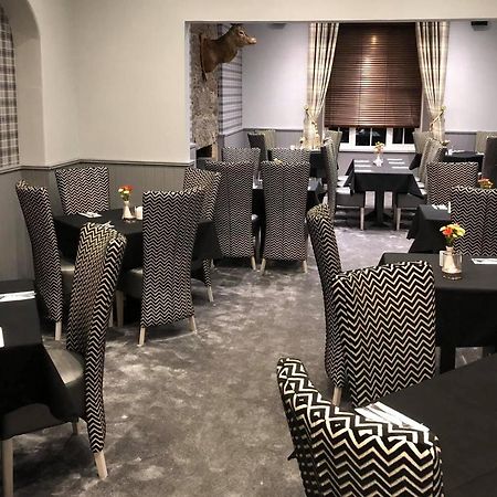 Haughton Arms Hotel Alford 외부 사진