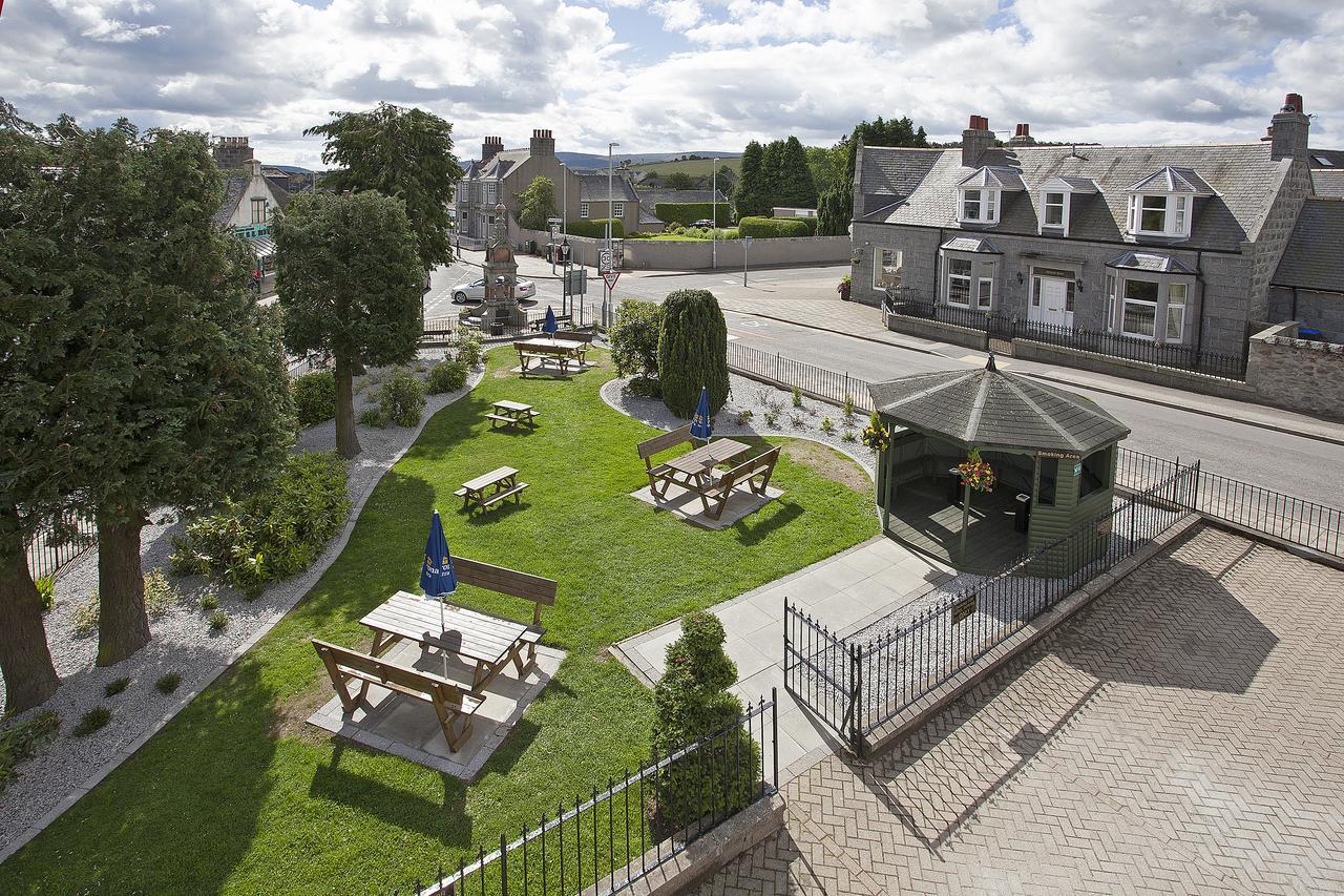 Haughton Arms Hotel Alford 외부 사진